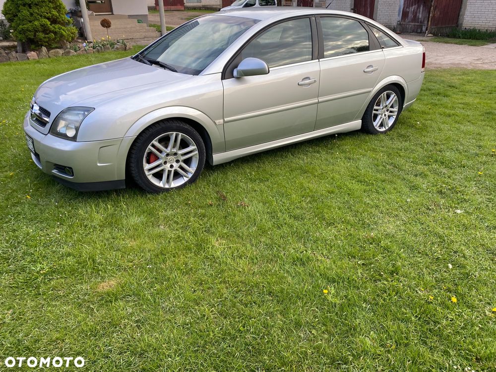 Opel Vectra GTS 2.2 - 12
