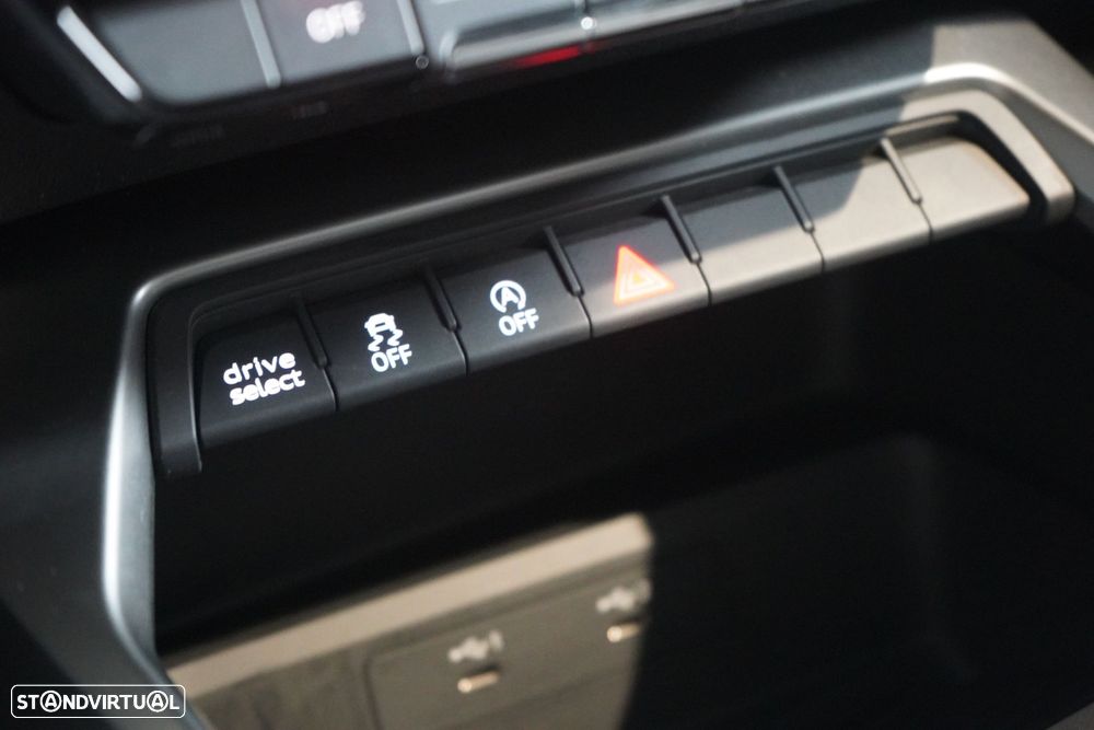 Audi A3 Sportback 30 TFSI - 10