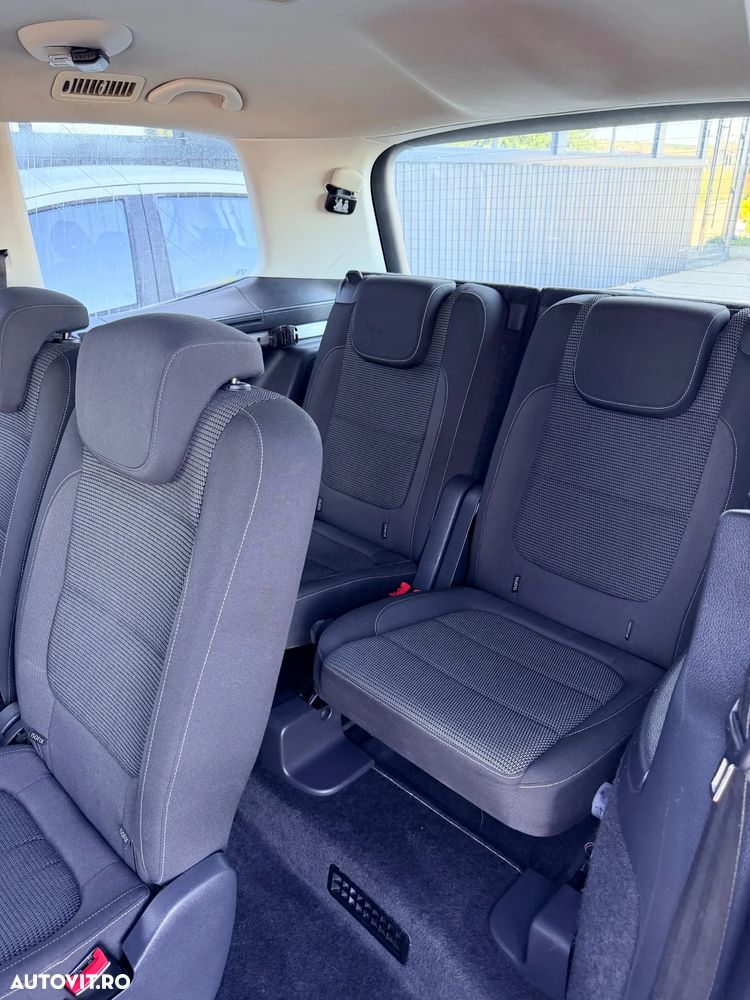 Volkswagen Sharan - 10