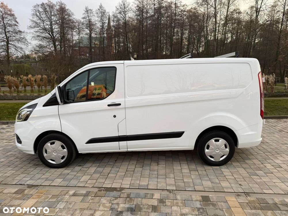 Ford Tranzit Custom - 10
