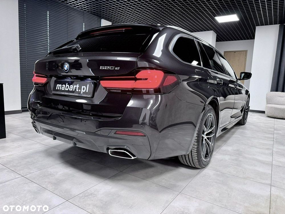 BMW Seria 5 520e M Sport sport - 14