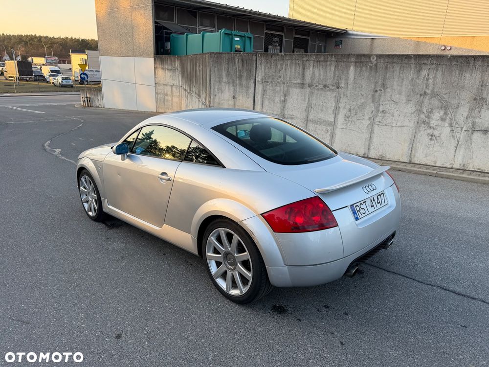 Audi TT Coupé - 3