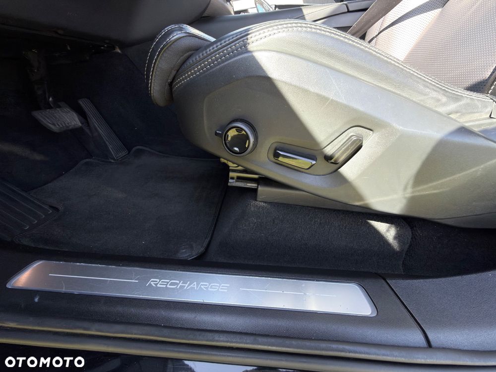 Volvo XC 90 - 21