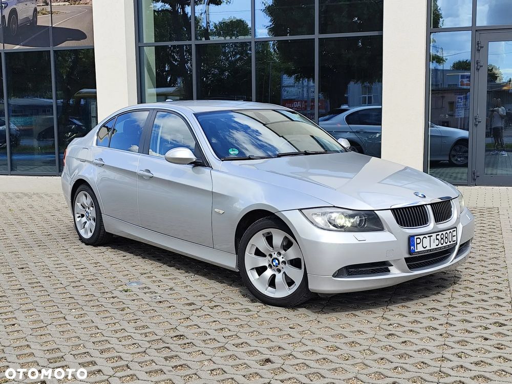 BMW Seria 3 325i xDrive Edition Exclusive - 10