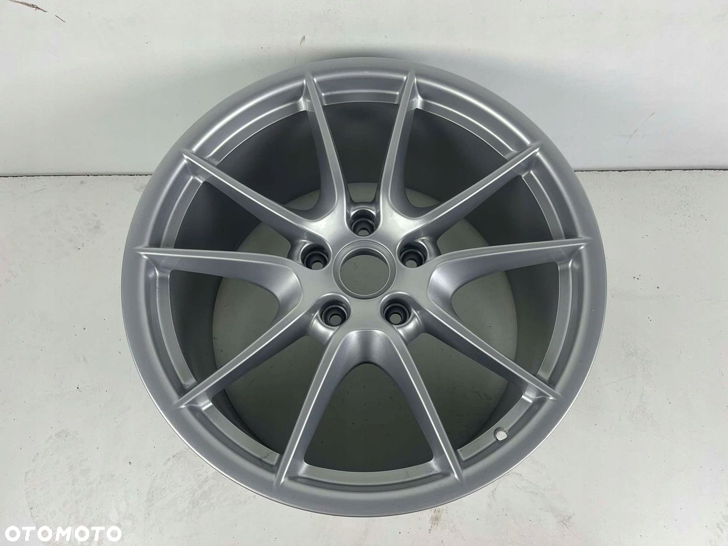 PORSCHE 911 CARRERA S 991 FELGA 11JX20 ET52 5X130 - 3