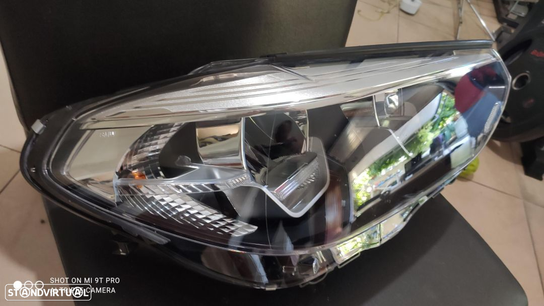 farol direito led  BMW X3 G01 - 2