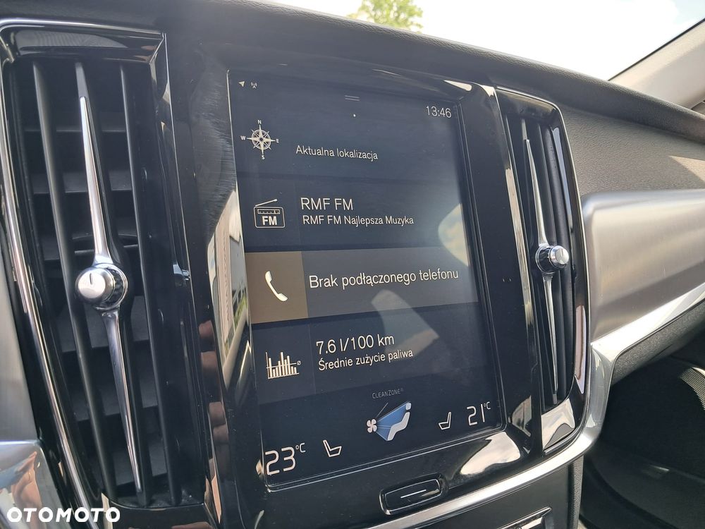Volvo V90 D4 Momentum - 11
