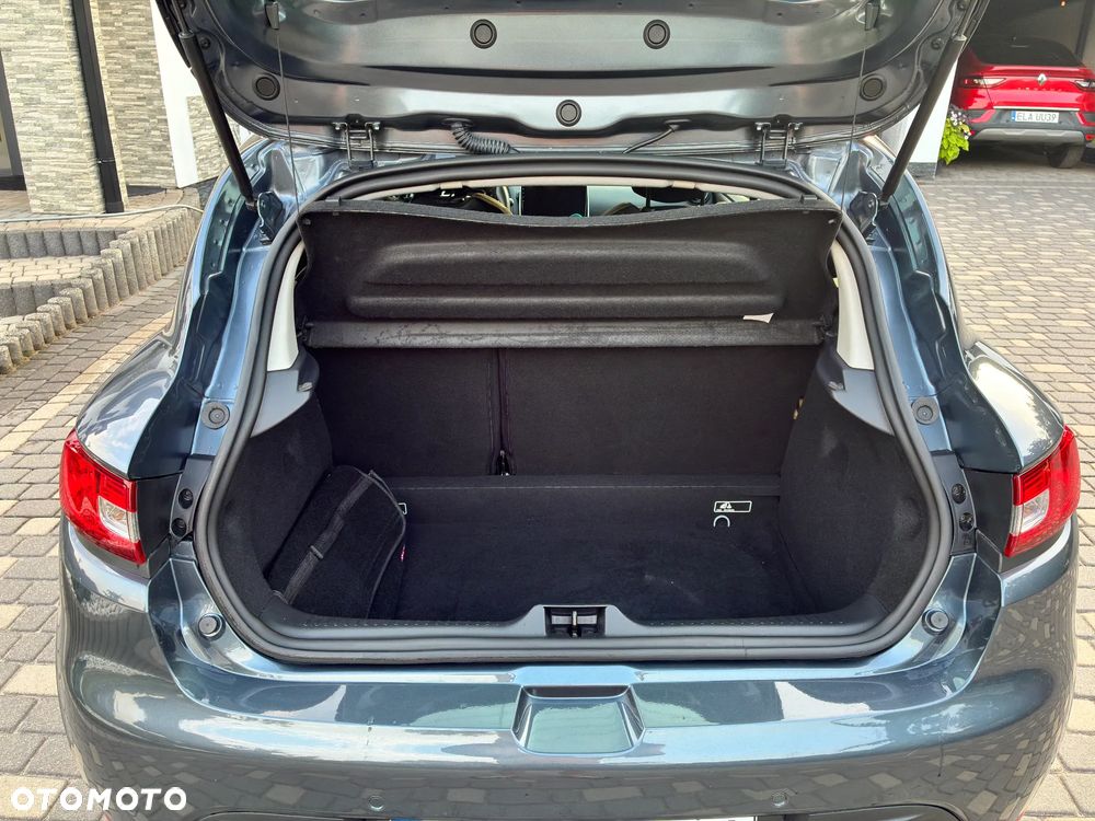 Renault Clio - 6