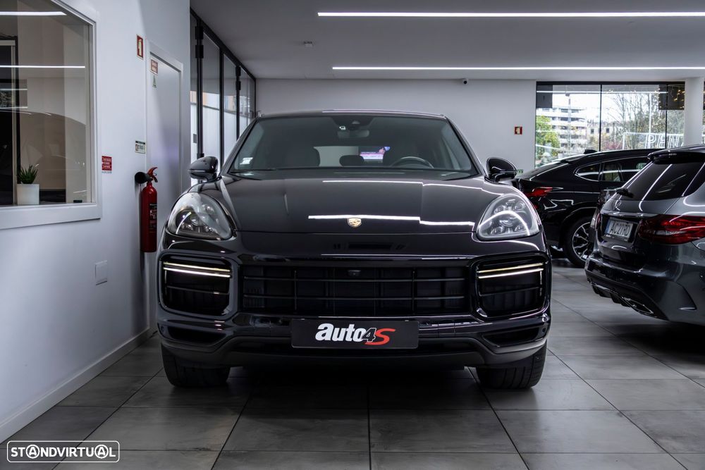 Porsche Cayenne Coupé Turbo S E-Hybrid - 6