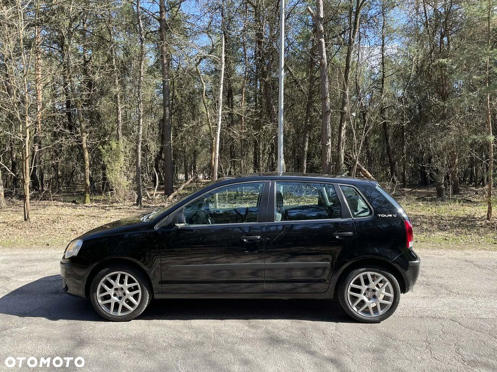 Volkswagen Polo - 2