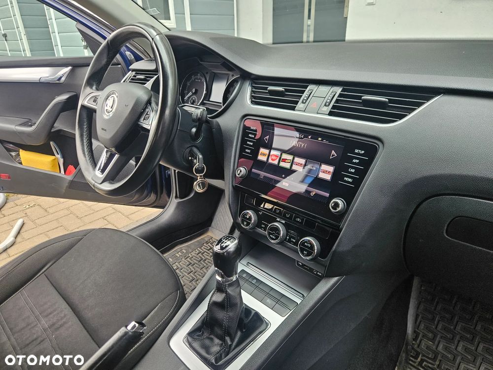 Skoda Octavia 1.4 TSI Ambition - 16