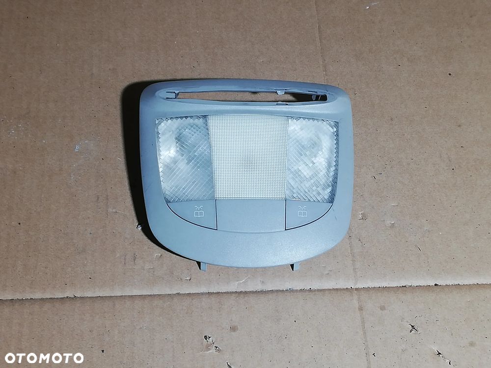 Mercedes-Benz OE A1648200423 Lampka podsufitki Mercedes-Benz OE A1648200423
