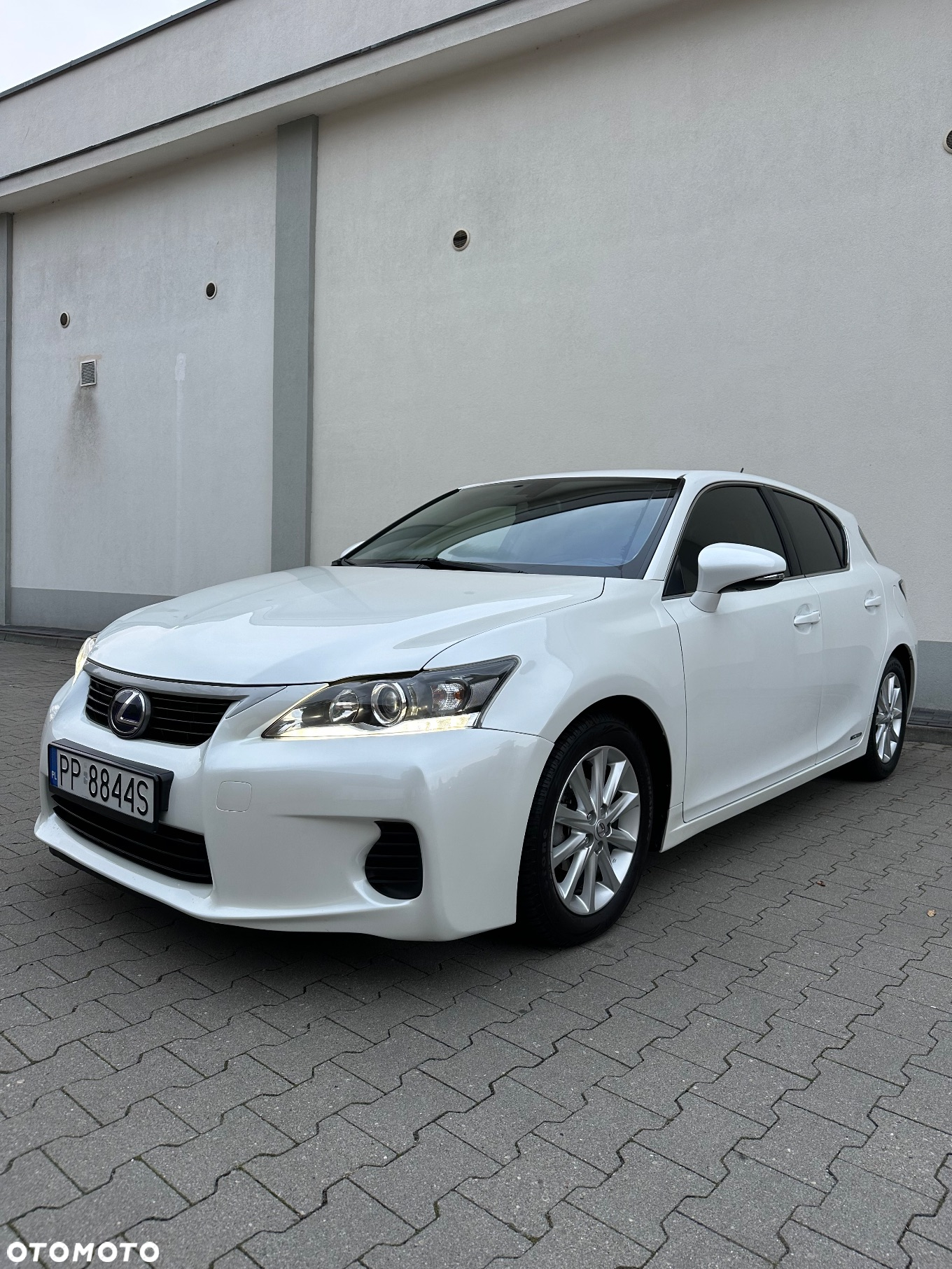 Lexus CT 200h - 4