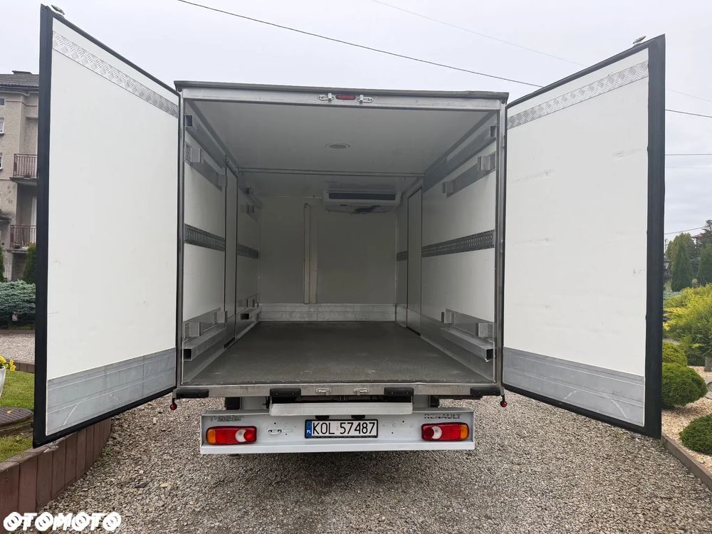 Renault Master 230V Piękny 4.20m Super stan Bezwypadkowy Mroźnia 2X boczne drzwi - 18