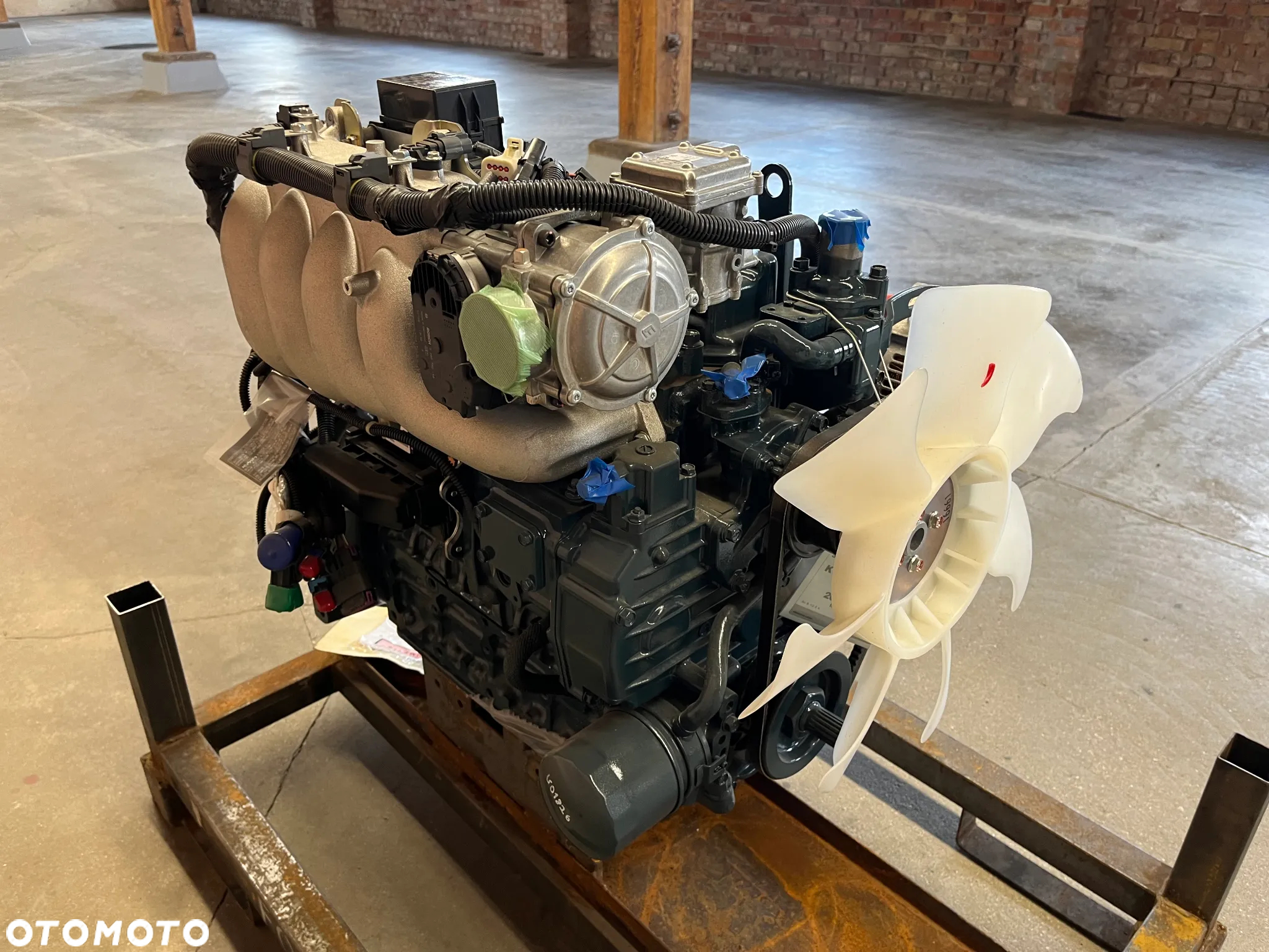FV23% Silnik Kubota WG2503 Nowy Kompletny - 6