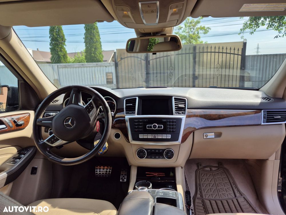 Mercedes-Benz ML 350 BlueTEC 4MATIC Aut - 9