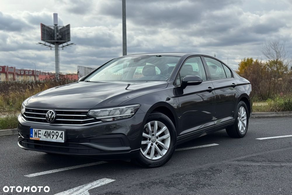 Volkswagen Passat 1.5 TSI EVO Essence - 1