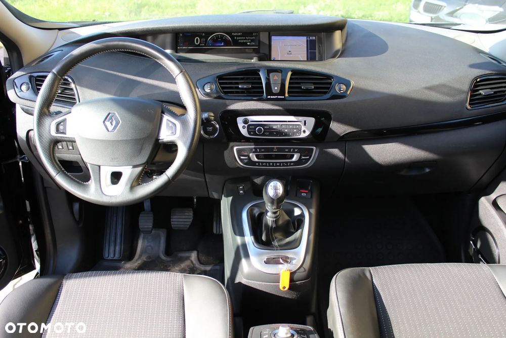 Renault Scenic - 20