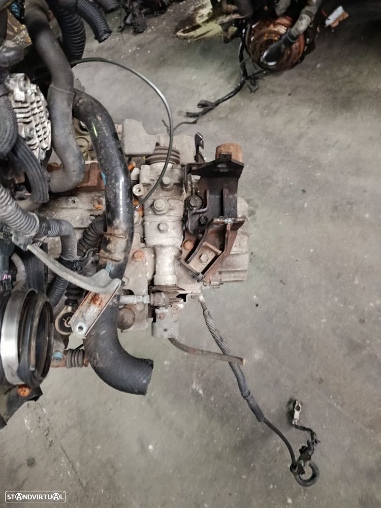 Caixa de velocidades Toyota Yaris 1.4 D4-D REF: GH04R-F-SM - 6