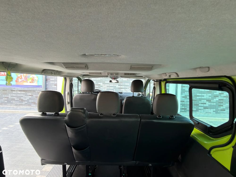 Opel Vivaro L2H1 2,9t Essentia Business - 31