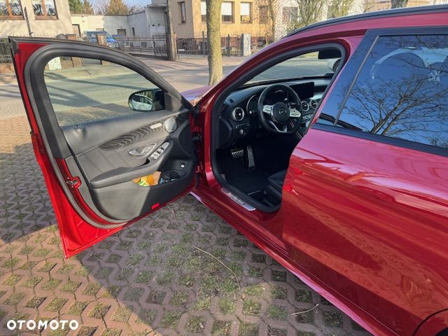 Mercedes-Benz Klasa C 200 4MATIC 9G-TRONIC - 5
