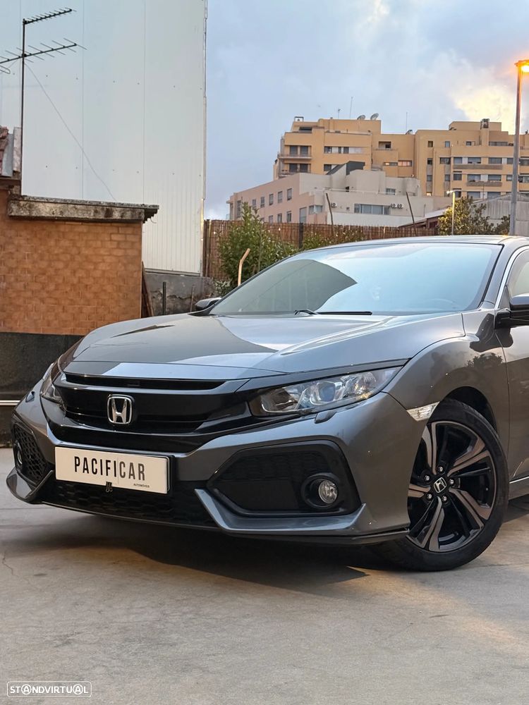 Honda Civic 1.0 i-VTEC Comfort - 2