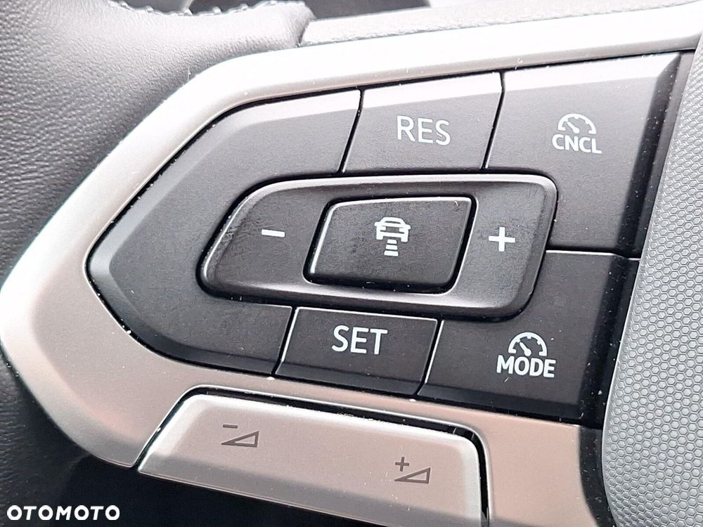 Volkswagen Golf Variant - 18