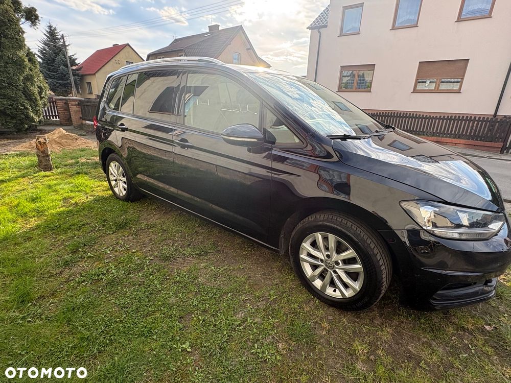 Volkswagen Touran 1.6 TDI SCR (BlueMotion Technology) DSG Comfortline - 1