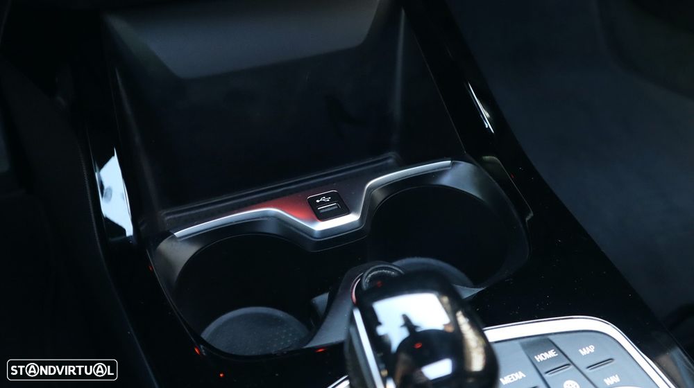 BMW M135i xDrive - 55