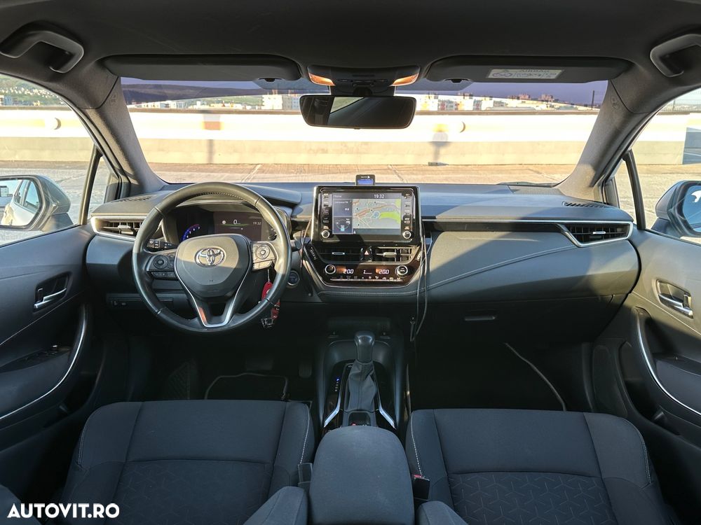 Toyota Corolla 1.8 HSD Dynamic - 23