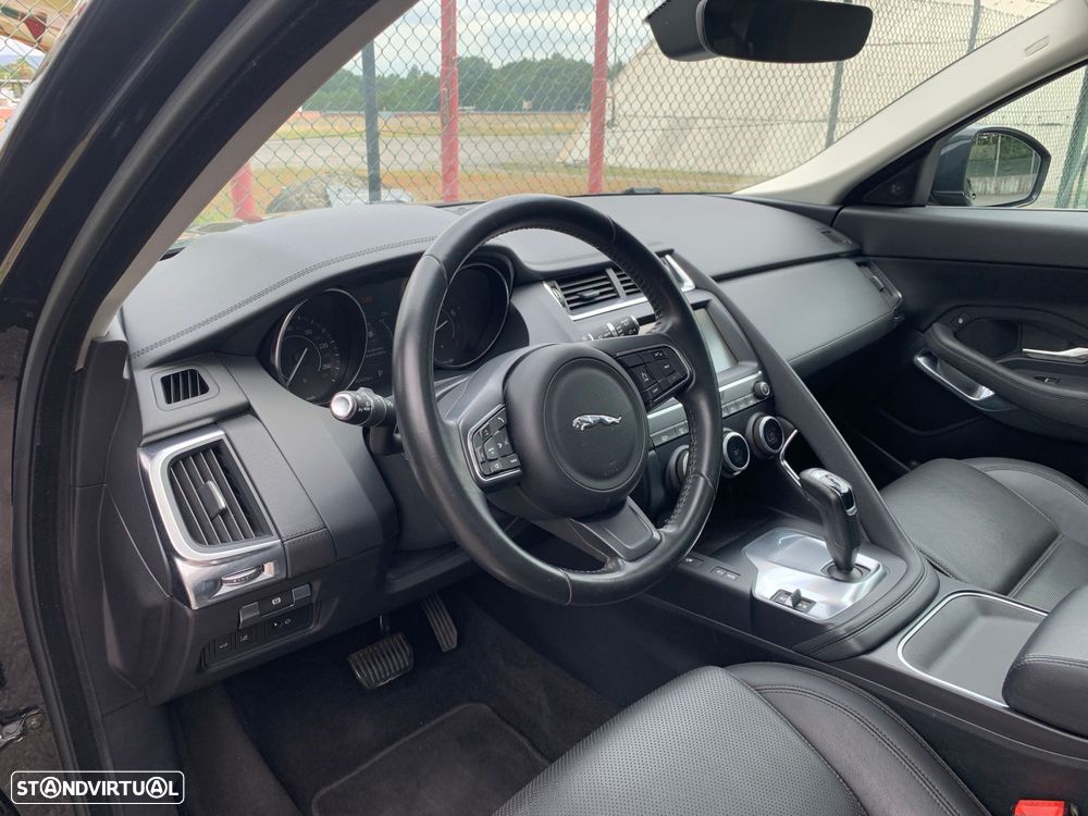 Jaguar E-Pace 2.0 P250 R-Dynamic S AWD Aut. - 9