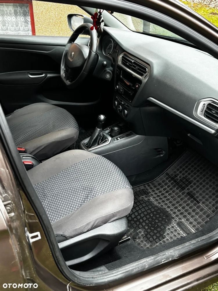 Peugeot 301 1.6 VTi Active - 3