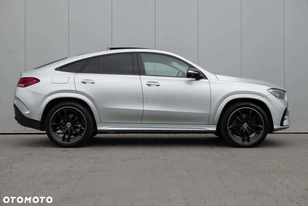 Mercedes-Benz GLE 300 d mHEV 4-Matic AMG Line - 12