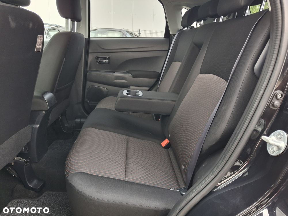 Mitsubishi ASX 1.6 2WD Edition II - 19