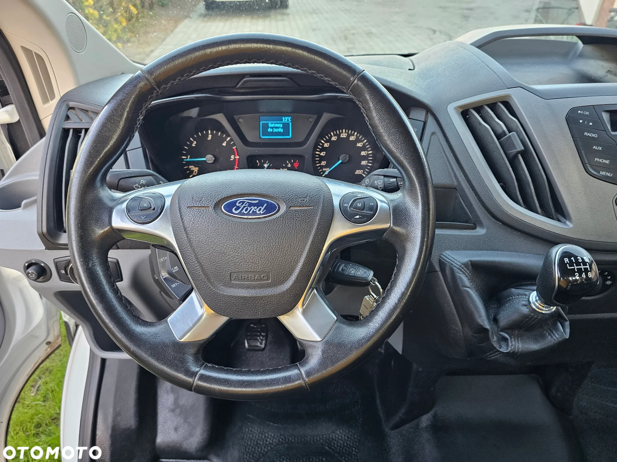 Ford Transit - 11