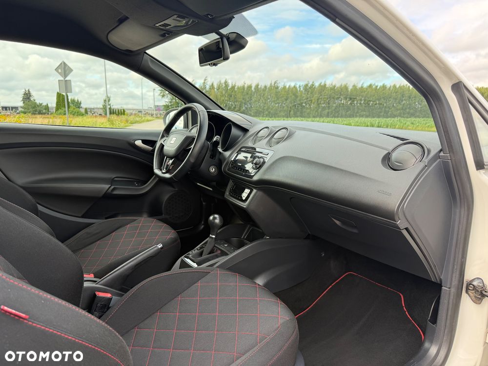 Seat Ibiza SC 1.4 TSI DSG Cupra - 12