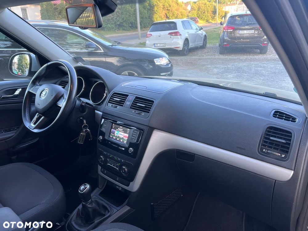 Skoda Yeti 1.2 TSI Ambition - 23