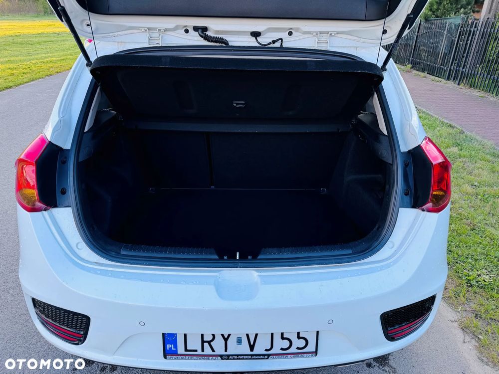 Kia Ceed 1.6 CRDi 136 ISG Dream Team Edition - 12