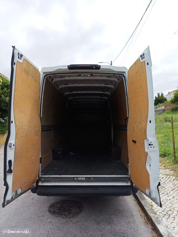 Iveco DAILY 2.3 35s16h 3450 - 17