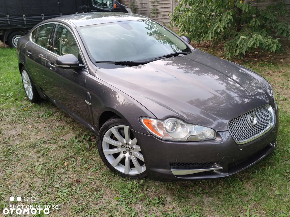 Jaguar XF 3.0 V6 D Luxury - 5