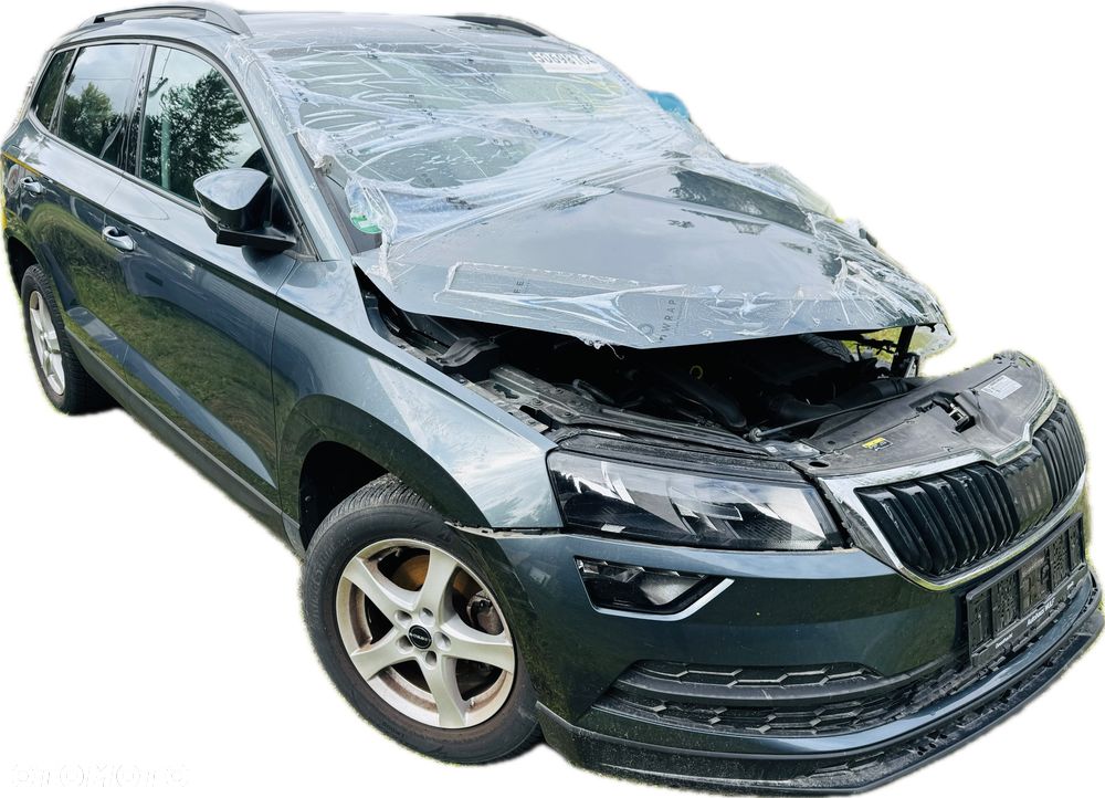 Skoda Karoq 1.0 TSI 4x2 Style DSG - 1