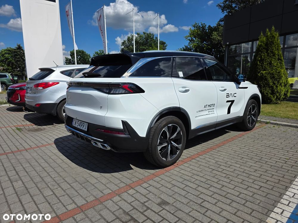 BAIC 7 1.5T Luxury Plus DCT - 7