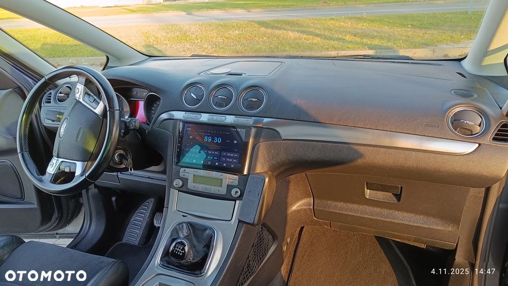 Ford S-Max 2.5 Titanium - 26