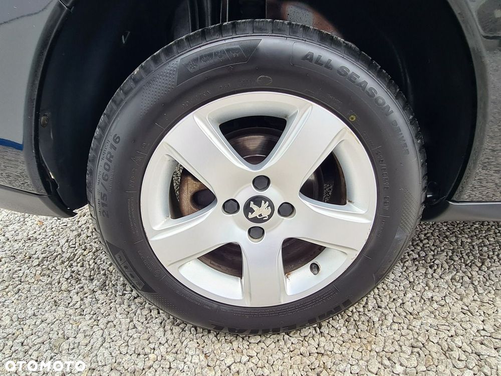 Peugeot 3008 1.6 HDi Active - 26