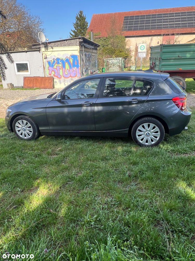 BMW Seria 1 114i - 2