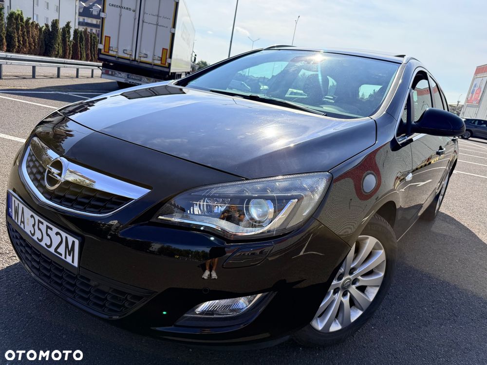 Opel Astra 1.6 Turbo Innovation - 4