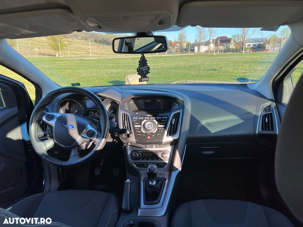 Ford Focus 1.0 EcoBoost Start Stop Titanium - 6