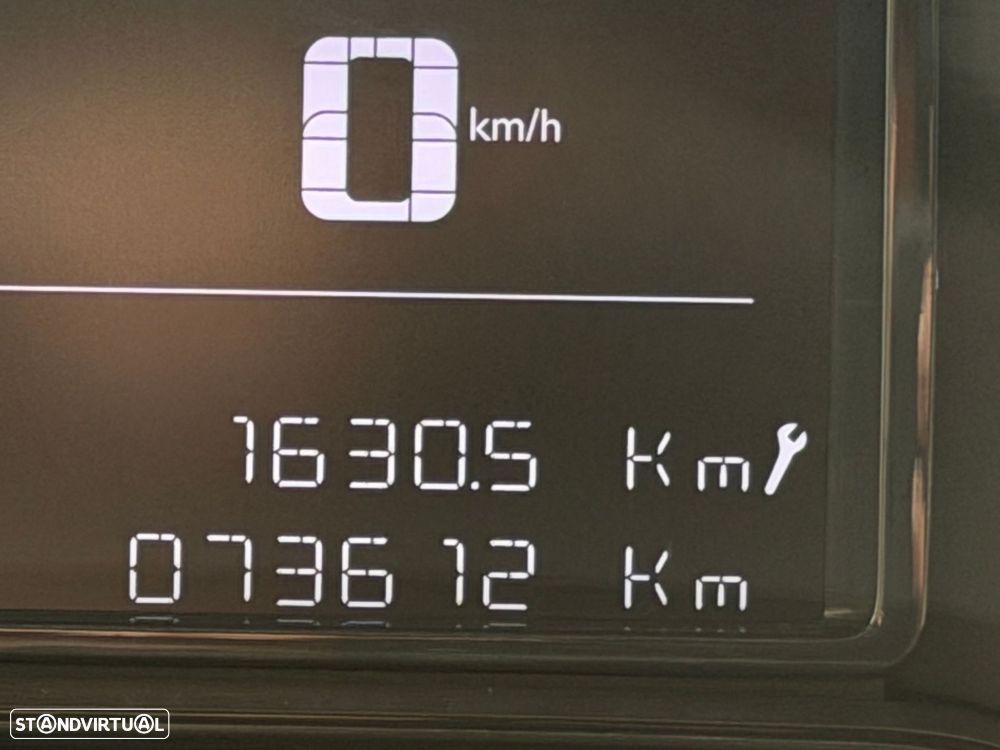 Citroën C3 1.2 PureTech Shine - 15
