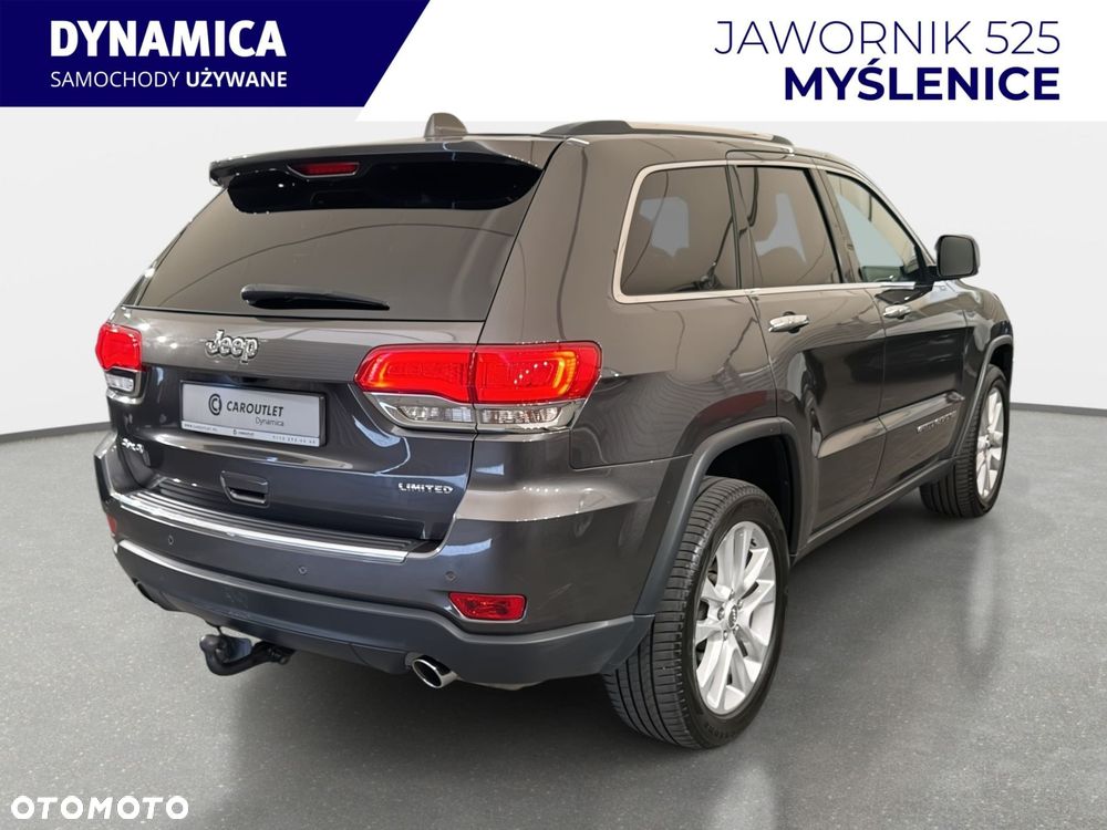 Jeep Grand Cherokee - 9