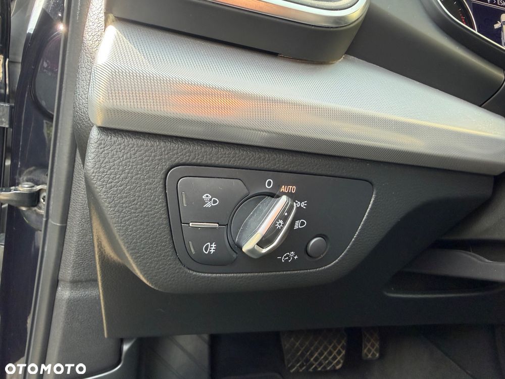 Audi Q5 35 TDI S tronic sport - 28
